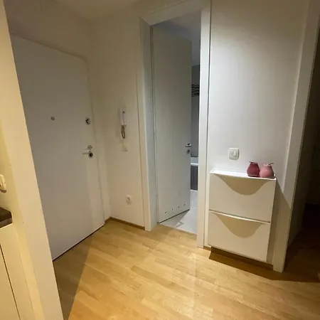 Apartman Josipa 2 * ザダル